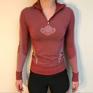 Cute Athleta Pullover 😍